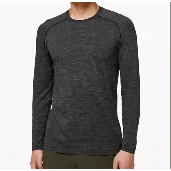 Lululemon Men's “Stretch Your Head” Crew Neck Long‎ Sleeve Preformace Large - Picture 1 of 11
